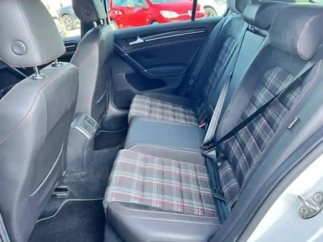 Volkswagen Golf 2.0 tsi 230 bluemotion technology dsg6 — photo 7