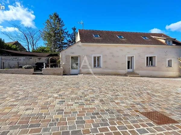 Maison 9 pièces 125 m²
