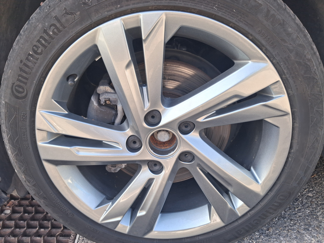 Volkswagen Golf 2.0 TDI SCR 150 DSG7 — photo 35