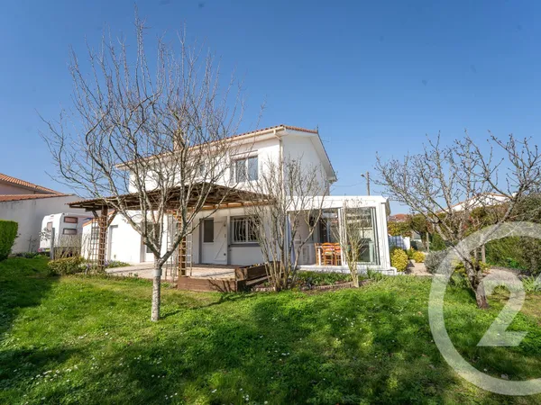 Maison 8 pièces 139 m²