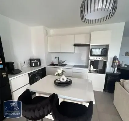 Appartement 4 pièces 82 m²