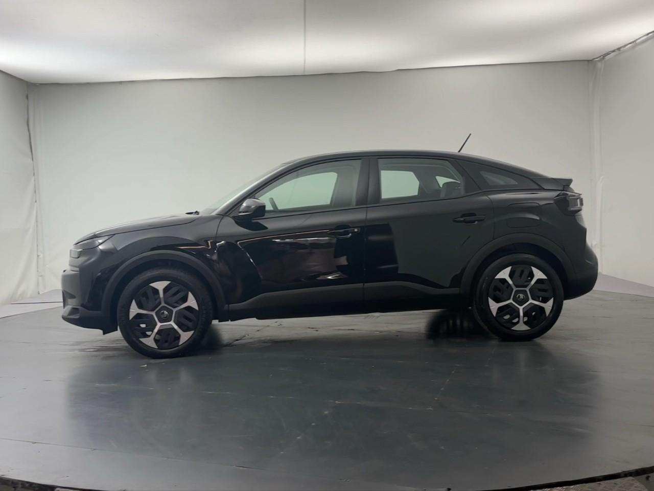 Citroën C4 hybride 136 e-dcs6 plus — photo 2