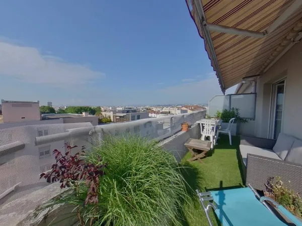 Appartement 3 pièces 82 m²