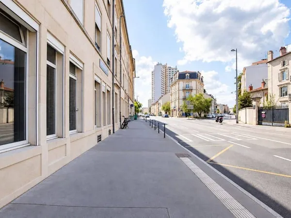 Local commercial 70 m²
