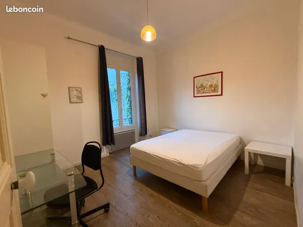 Colocation étudiante meublée - 2 chambres au calme sur cour - Nice Carlone