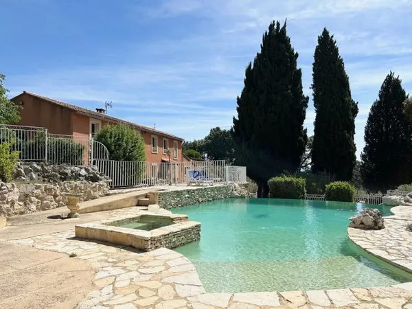 Maison de luxe 8 pièces 370 m²
