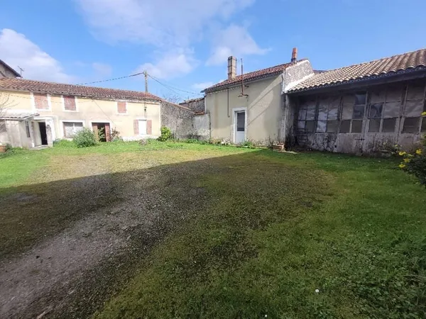 Maison Vente Les Églises-d'Argenteuil 6p 100m² 97200€