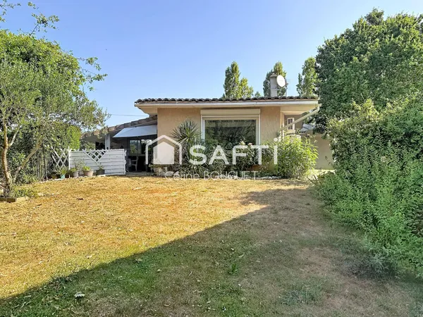 Maison 110 m2 avec jardin au calme