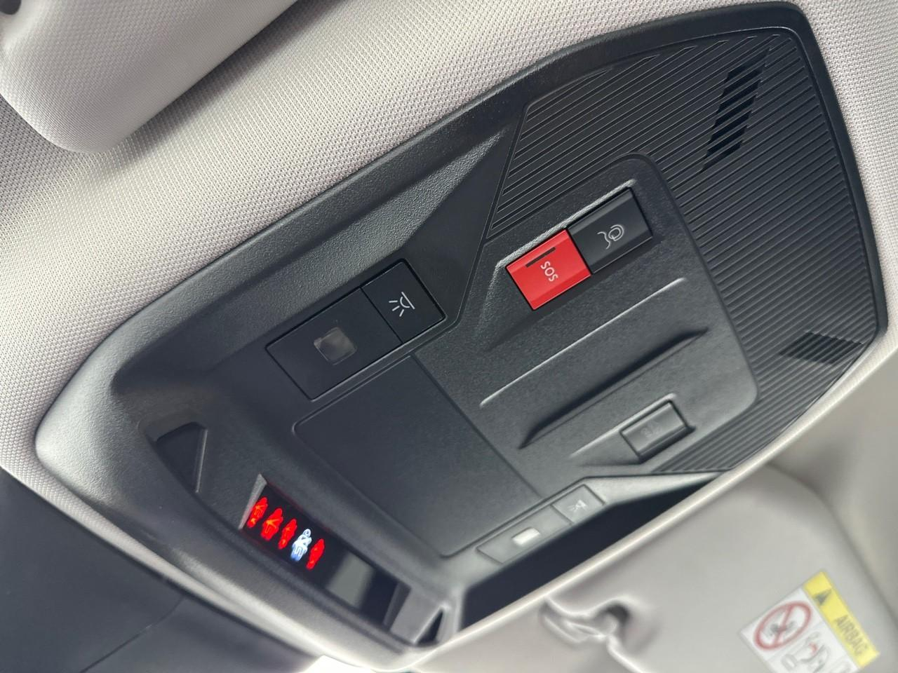 Peugeot 308 hybrid 145 e-dcs6 allure — photo 34