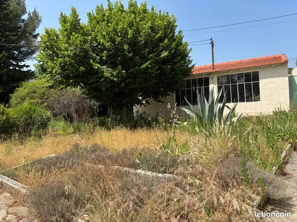 Terrain constructible Tour Magne