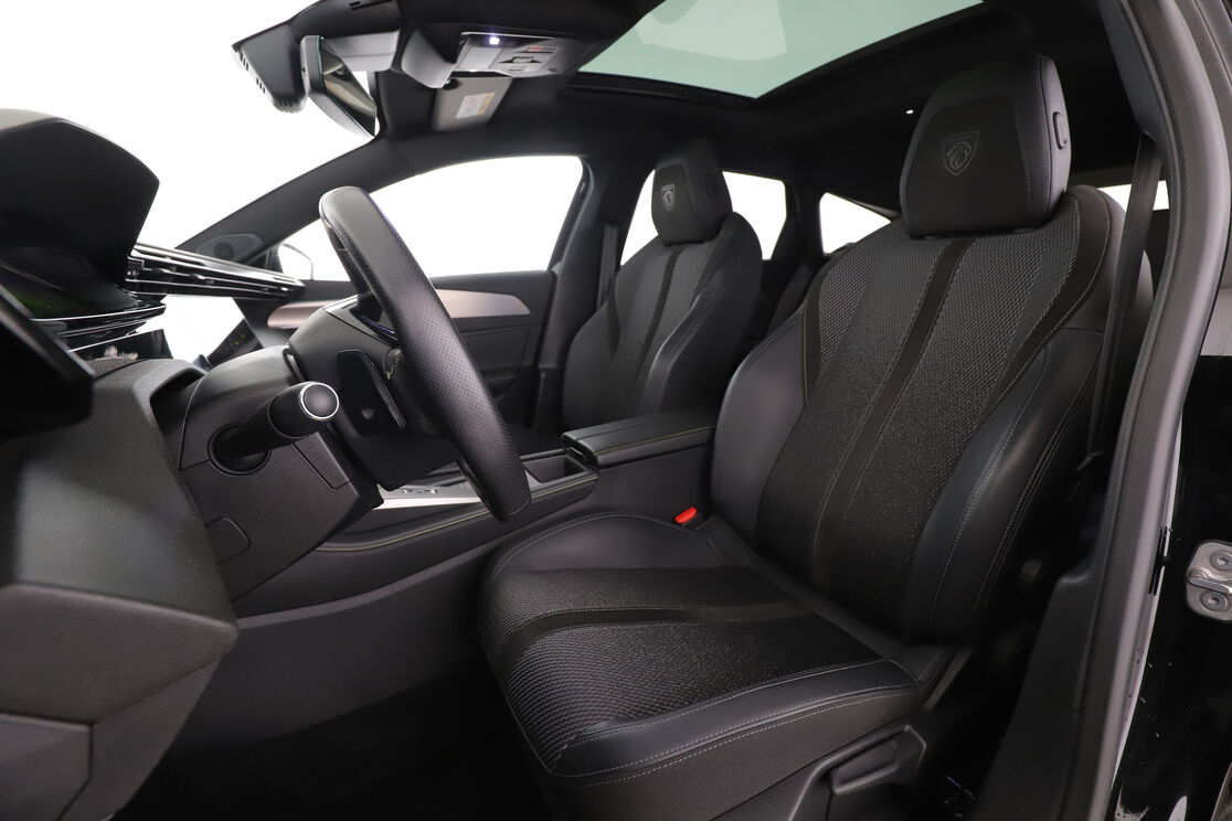 Peugeot 308 SW 1.5 Blue-HDi GT EAT8 — photo 9