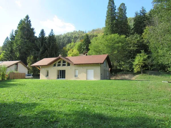 Maison 7 pièces 165 m²