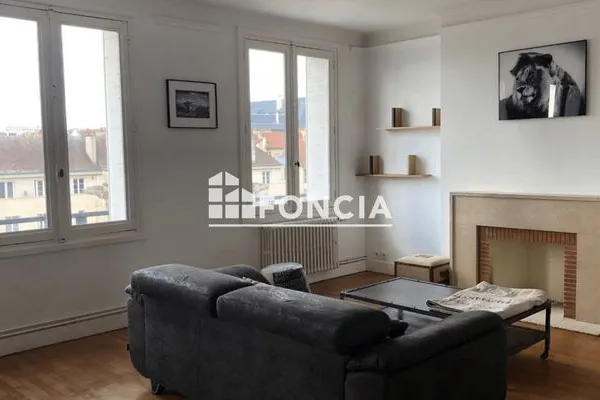 Appartement meublé 4 pièces 104 m²