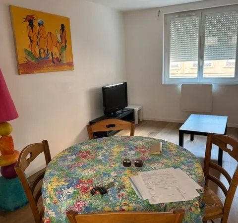 Superbe appartement avec climatisati0n