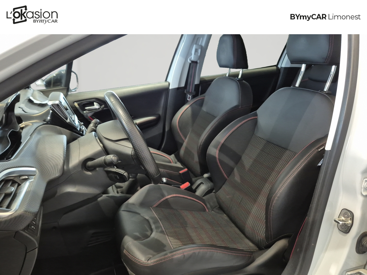 Peugeot 208 1.6 BlueHDi 100ch S&amp;S BVM5 — photo 11