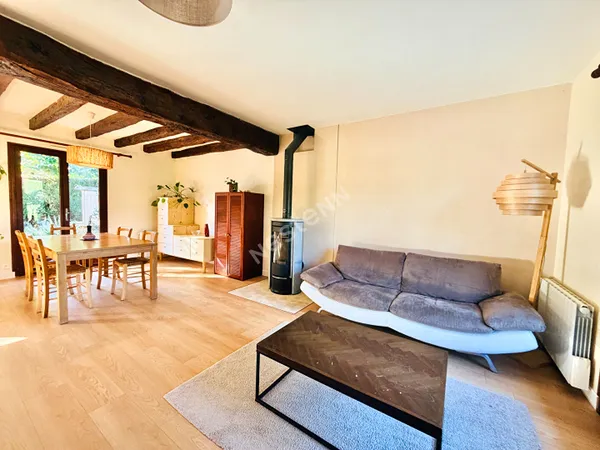 Maison familiale de 6 pièces à vendre à Avrillé - Parc de la Haye - Avrillé - vie de plain pied