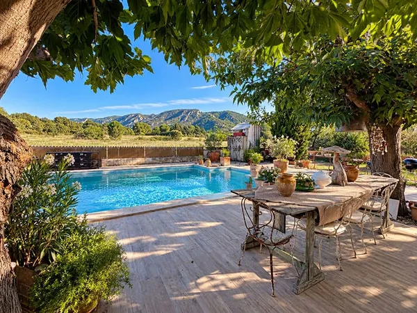 Charmante maison avec vue à Robion