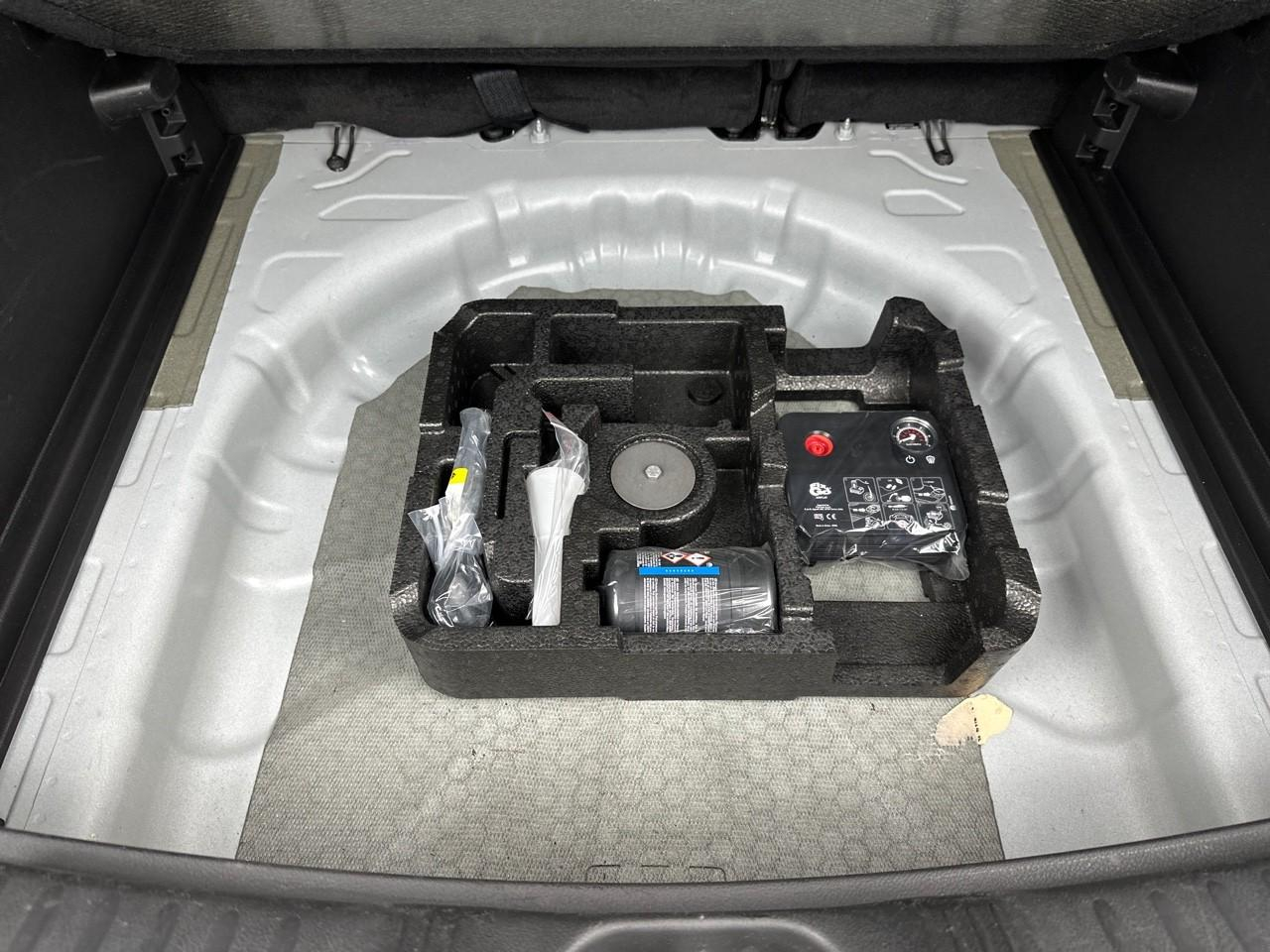Jeep Compass 1.5 turbo t4 130 ch e-hybrid bvr7 high altitude — photo 38