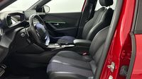 Peugeot 2008 1.2 PureTech 130ch S&S GT EAT8 — photo 12