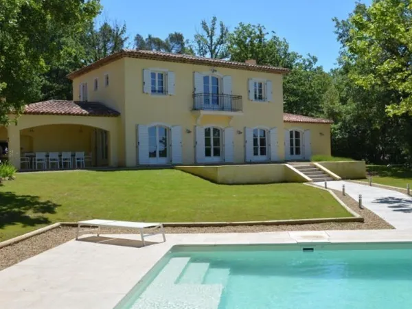 Vends maison avec piscine
