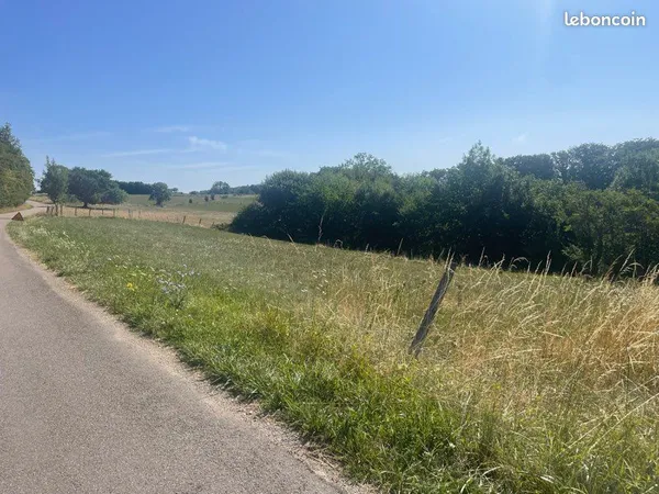 Terrain constructible 1765m2