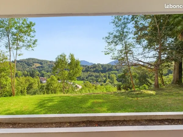 Appartement 2 pièces 64 m²