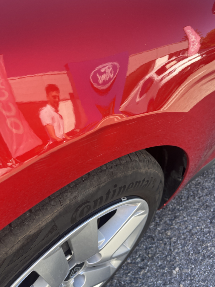 Renault Clio TCe 90 — photo 17