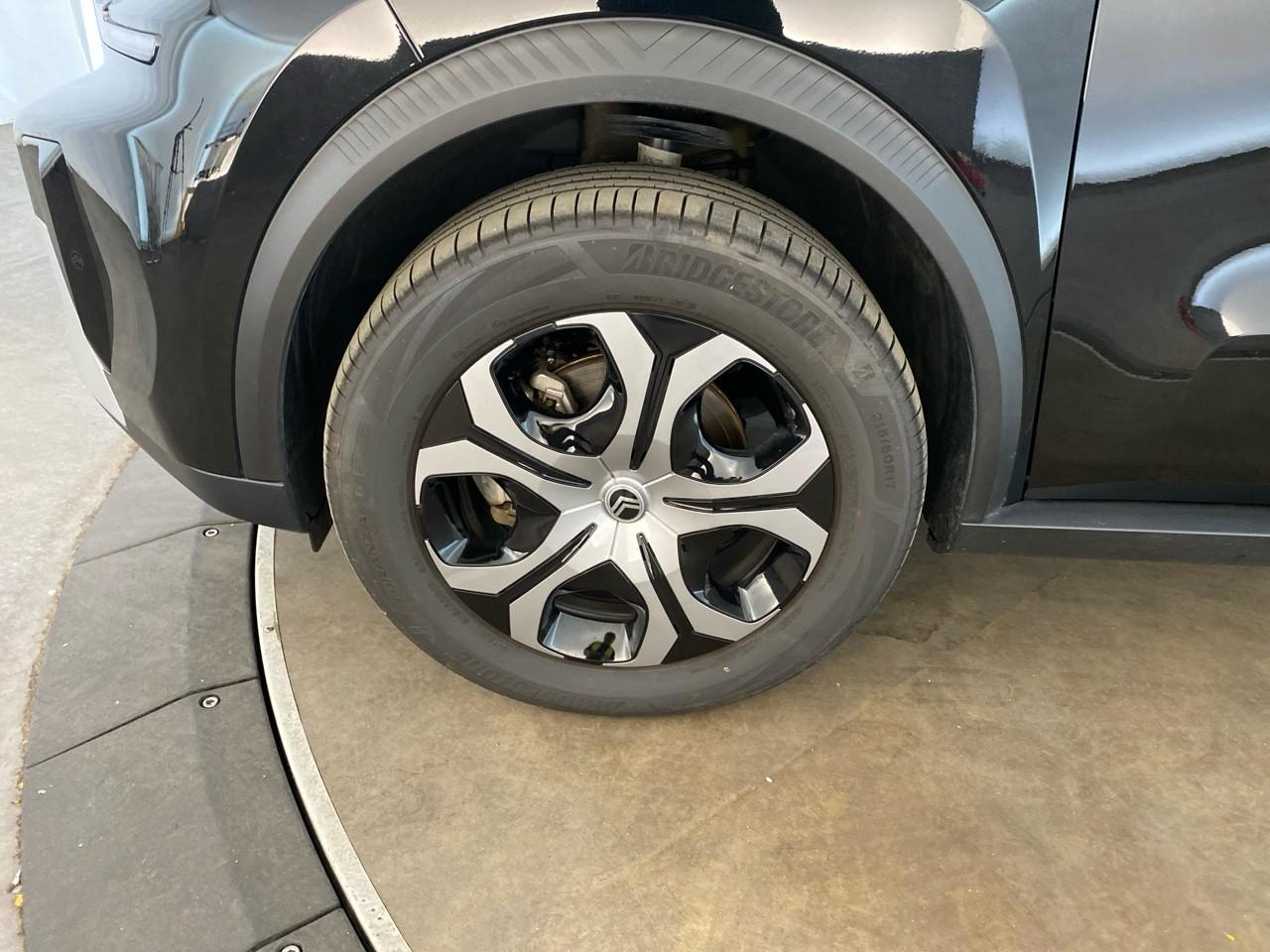 Citroën C3 Aircross hybride 145 ch aut plus — photo 11