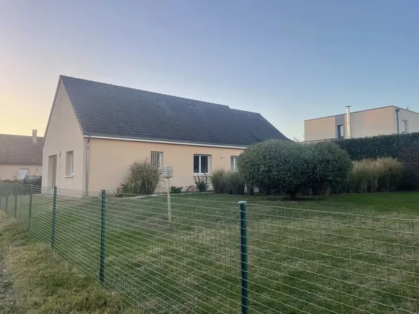 MAISON F4 DE PLAIN-PIED - MULSANNE