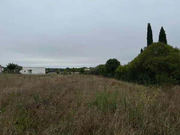 Terrain 500 m²