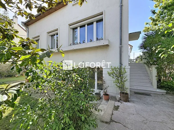 Maison 9 pièces 192 m²