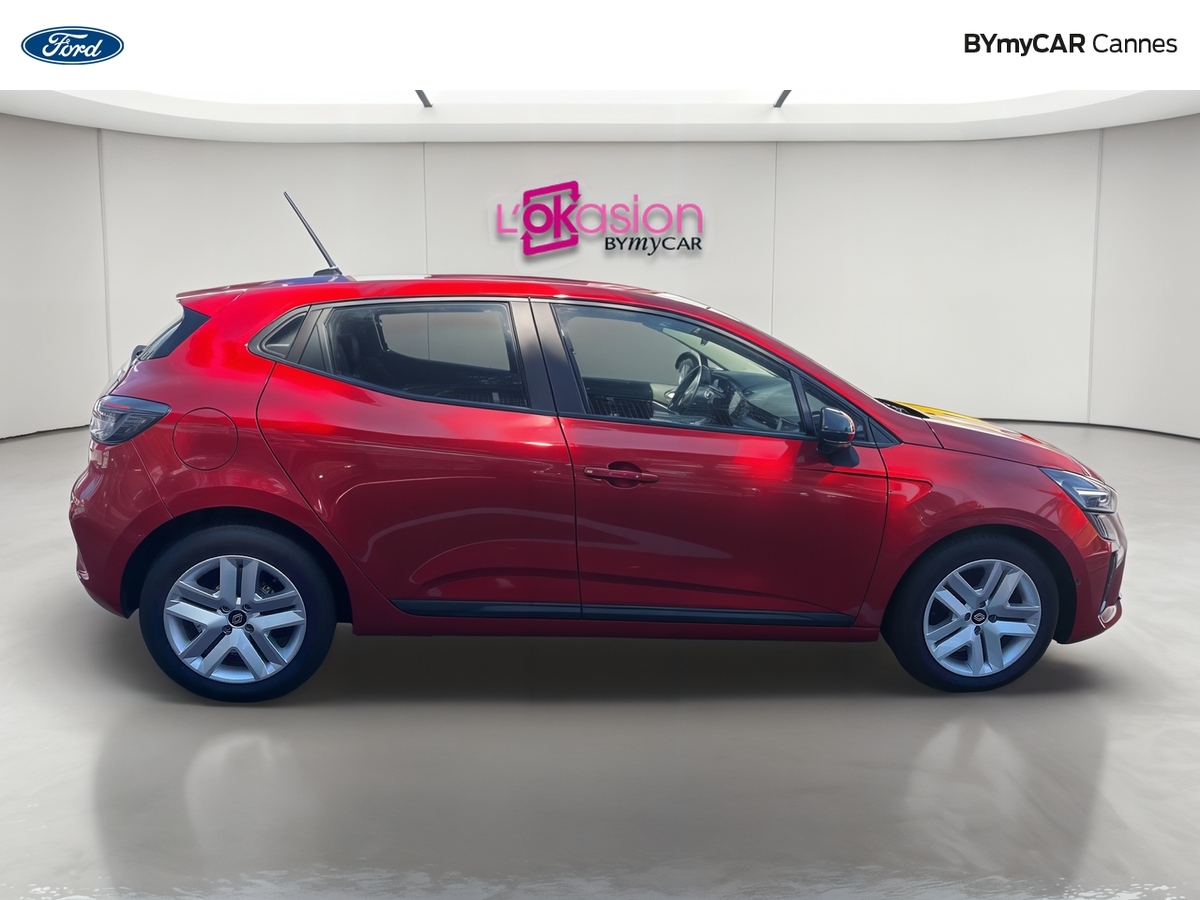 Renault Clio TCe 90 — photo 6