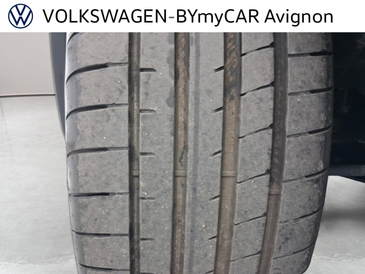 Volkswagen Tiguan 2.0 TDI 150ch DSG7 — photo 9