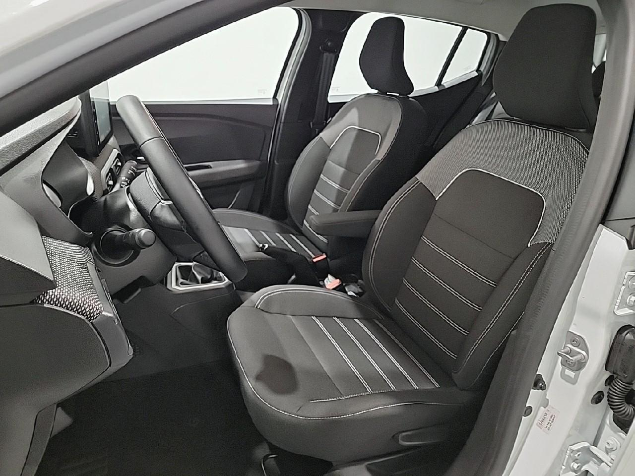 Dacia Sandero tce 90 gsr2 journey — photo 9
