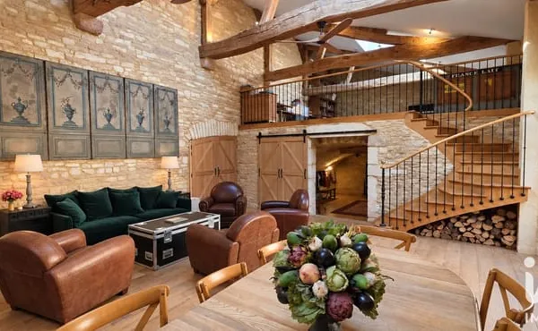 Maison 9 pièces 400 m²