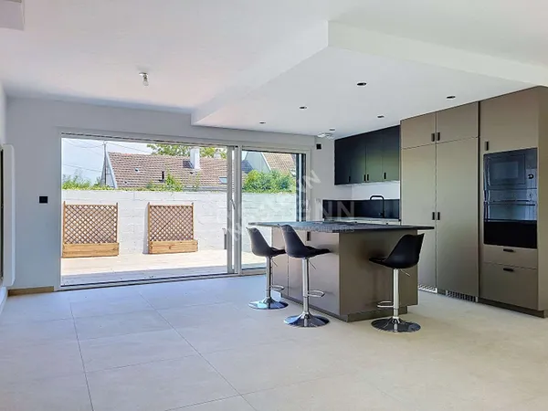 Maison 7 pièces 155 m²