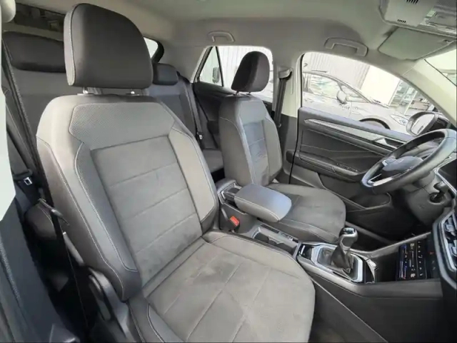 Volkswagen T-Roc 1.5 tsi evo 150ch style — photo 13