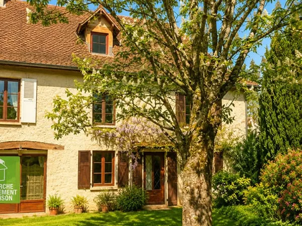 Maison Les Avenieres Veyrins Thuellin 200m2