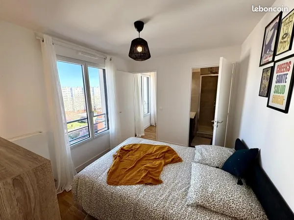 Chambre 1 pièce 16 m²