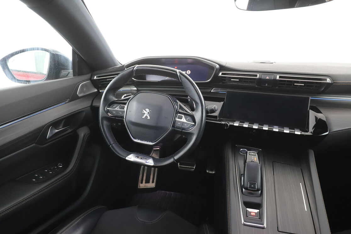 Peugeot 508 SW 2.0 Blue-HDi GT EAT8 — photo 12