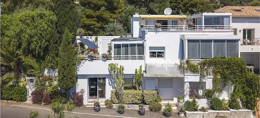 Maison 300 m²