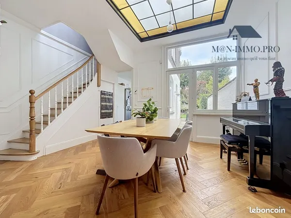 Maison 6 pièces 180 m²