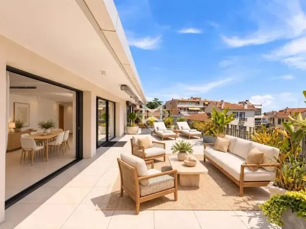 Appartement 4 pièces 124 m²