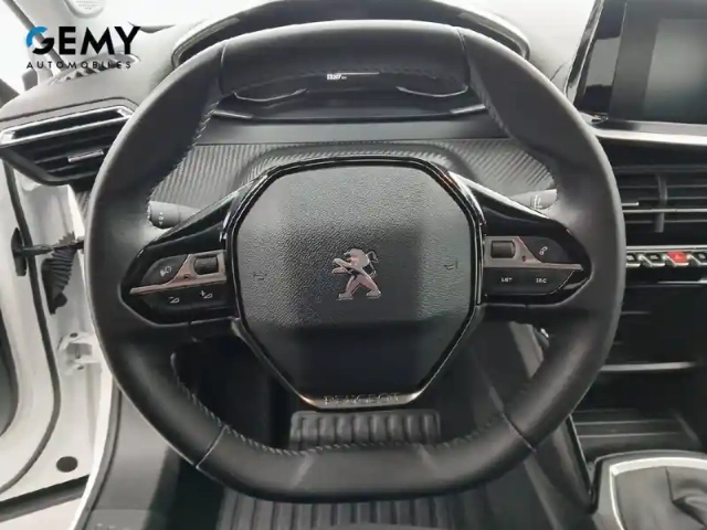 Peugeot 2008 puretech 100 s&amp;s bvm6 — photo 30