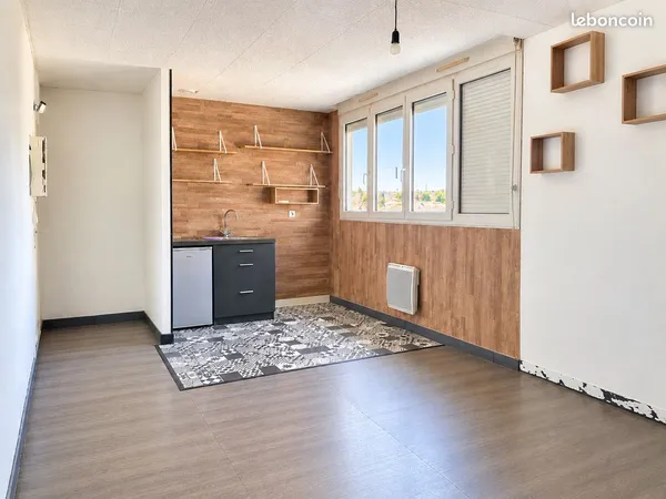 Studio 1 pièce 23 m²