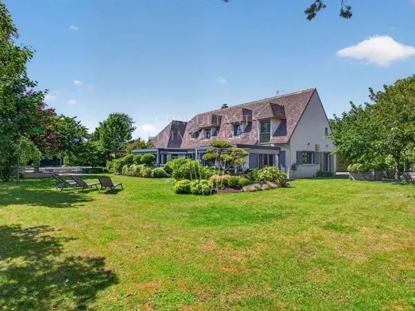 Maison de luxe 9 pièces 285 m²