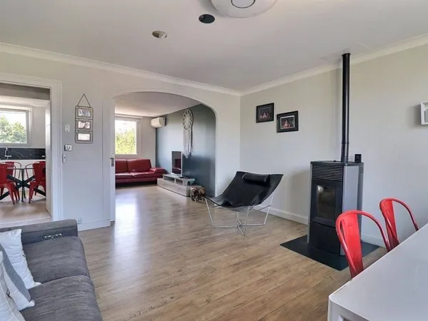 Maison 8 pièces 201 m²
