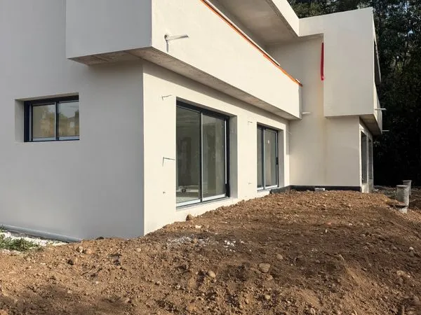Maison a loué à vetraz Monthoux sur la Coline