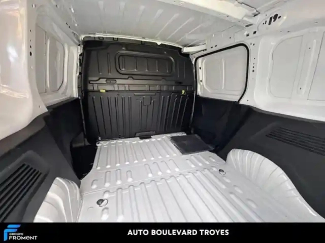 Peugeot Partner m 650kg bluehdi 100ch s&amp;s — photo 12