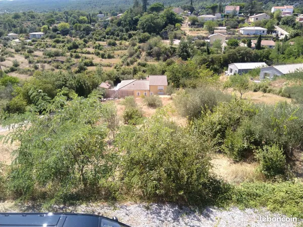 Terrain constructible aubenas